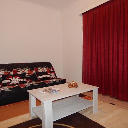 Cozy Apartment For 2-5 People-Center Tripoli 1 外观 照片