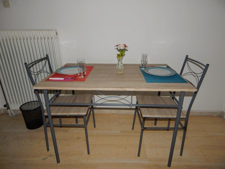 Cozy Apartment For 2-5 People-Center Tripoli 1 外观 照片